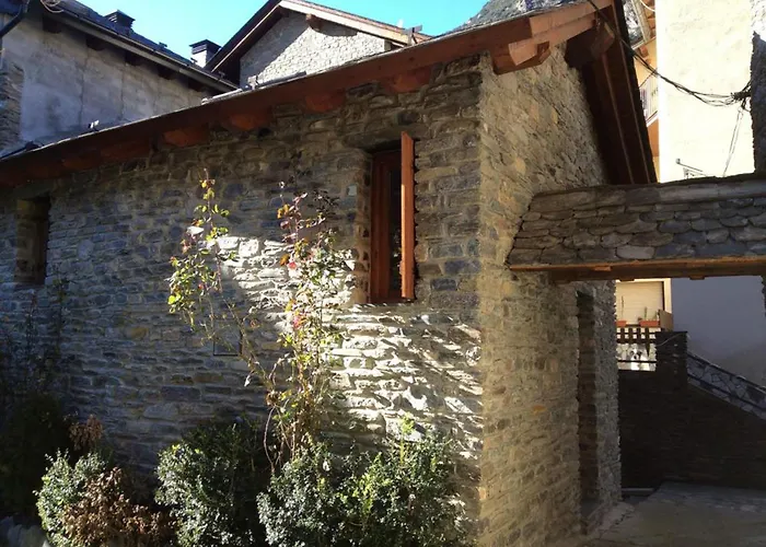 Camping Les Contioles Ribera de Cardós