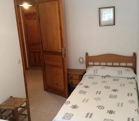 Camping Les Contioles * Ribera de Cardós