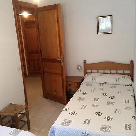Camping Les Contioles * Ribera de Cardós